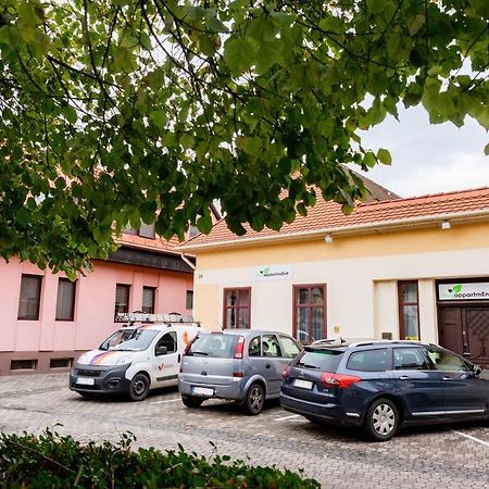 Eco-Studio Mosonmagyaróvár エクステリア 写真